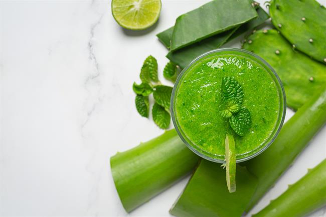 	Zeleni napitek je najboljši način za začetek dneva. (foto: Freepik.com)