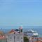 Pogled na našo ladjo v Lizboni. (foto: osebni arhiv)