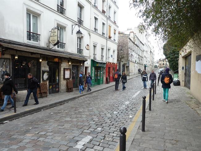 Šarmantne uličice Montmartra. (foto: MojaLeta.si)