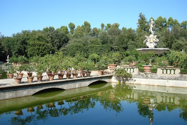 Renesančni vrtovi v Firencah in okolici.