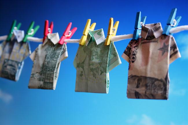V zameno za stara oblačila, boste dobili novo ceneje! (foto: www.sxc.hu)