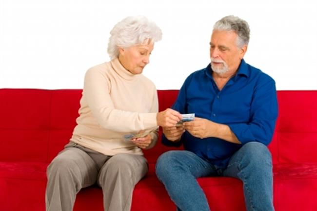 Se obeta upokojencem seniorska olajšava? (foto: FreeDigitalPhotos.net)