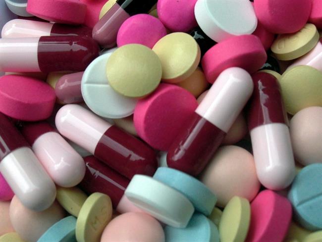 Slovenci največkrat posežemo po aspirinu. (foto: freeimages.com)