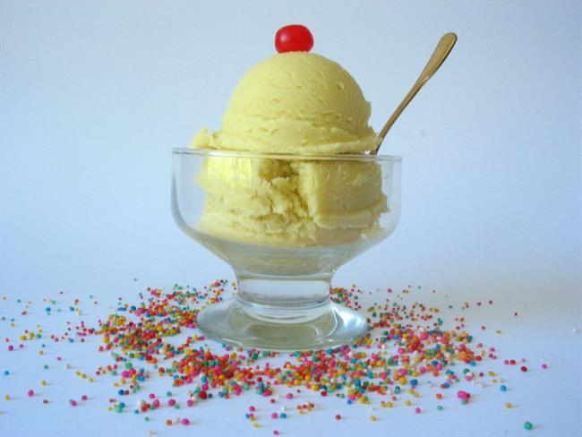 Sladoled lahko jeste tudi v zimskem času. (foto: freeimages.com)