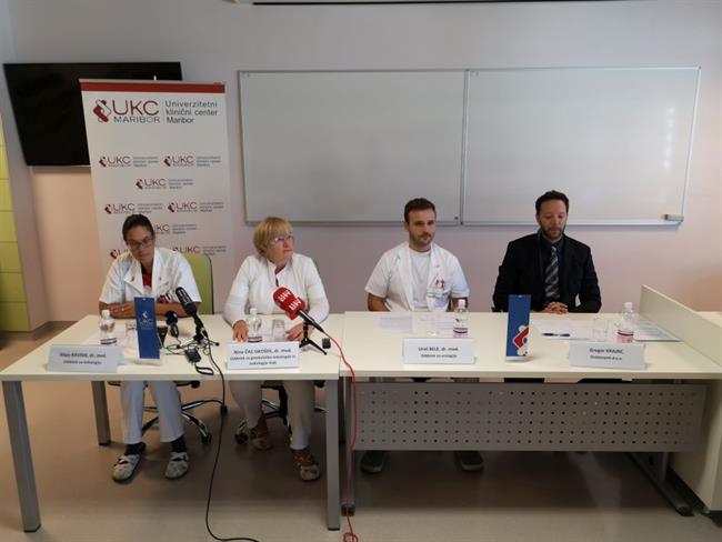 V UKC Maribor je potekala novinarska konferenca na temo genomskih testov za individualiziran pristop k zdravljenju najpogostejših oblik raka dojke in prostate.(foto: UKC Maribor)
