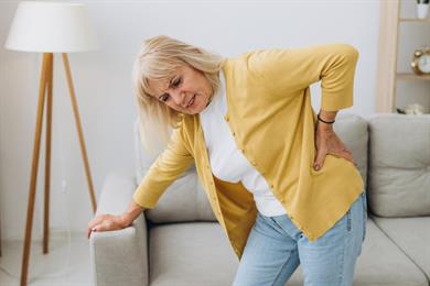 Osteoporoza: kako jo preprečiti in zdraviti?