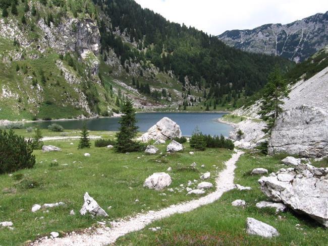 Krnsko jezero (Foto: kamnaizlet)