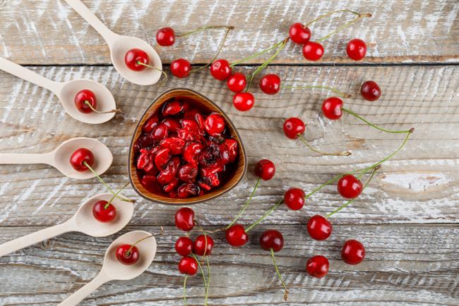 	Brusnice preprečujejo staranje kože. (foto:  Freepik.com)