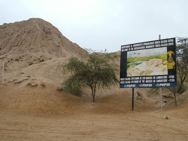 Arheološko najdišče  Huaca Rajada pri Sipanu. (foto: I.P.)