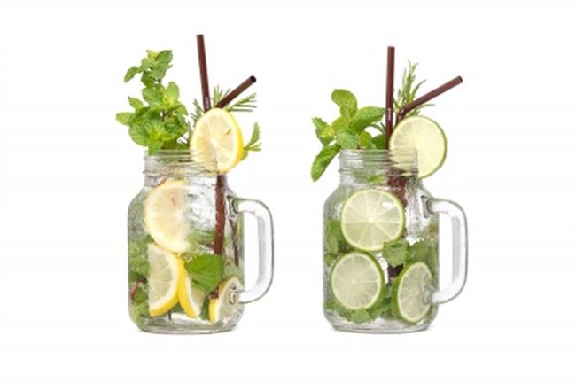 Napitek iz kumare, limone in ingverja je zelo zdravilen. (foto: FreeDigitalPhotos.net)