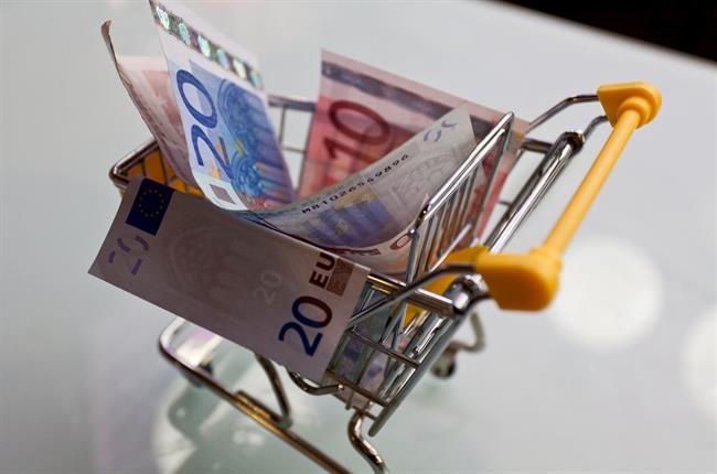 Ko plačate, vzemite račun. (foto: freeimages.com)