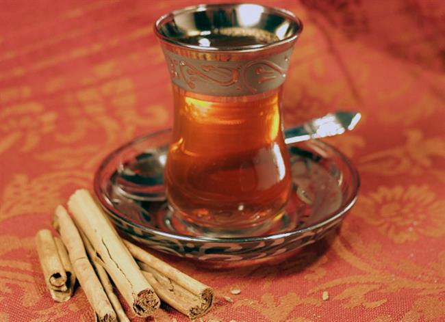 Pijte cimet in med in shujšali boste. (foto: freeimages.com)