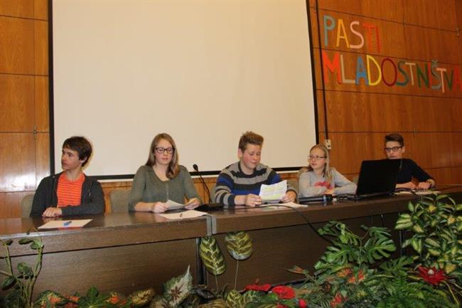 26. otroški medobčinski parlament o pasteh mladostništva (foto:  Igor Kalabić)