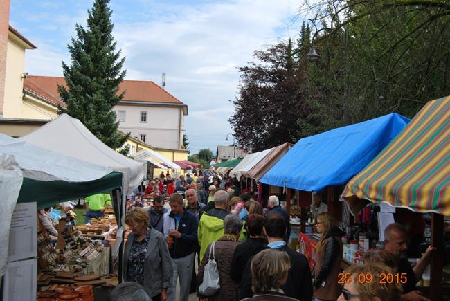 Sejem v Mengšu bo spet živ.