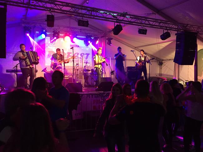 Pirfest - Poskočni muzikanti (foto Media butik)