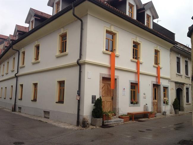 Hiša Šent (foto: Nada Bogataj Kržan)