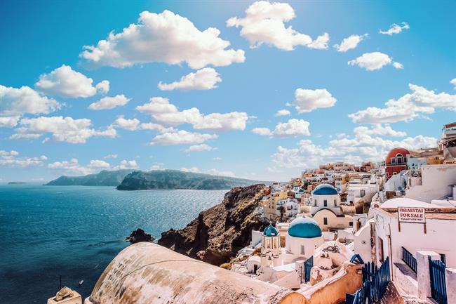 Danes bo pretežno jasno in vroče. (foto: pexels.com)