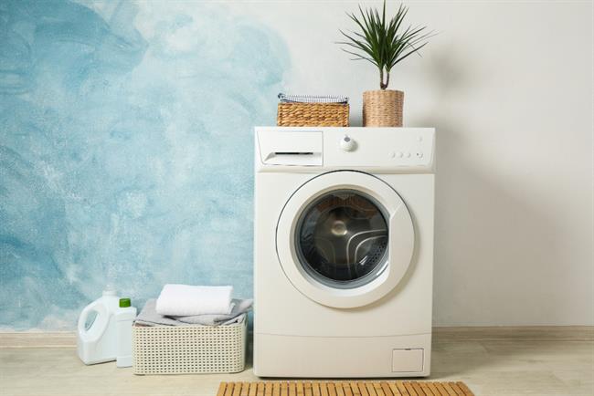 	Pralni stroj lahko očistite s kisom ali limono. (foto: freepik.com)