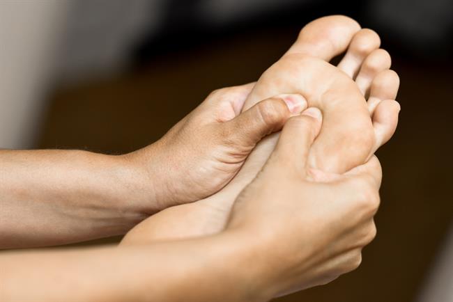 	Masaža stopal deluje zdravilno na celo telo. (foto: freepik.com)
