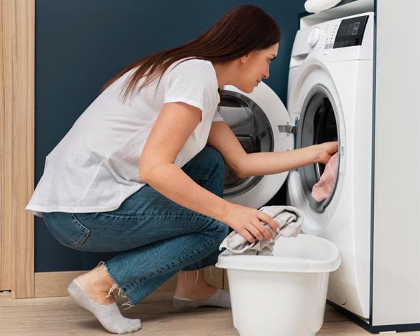 	Tudi pralni stroj potrebuje čiščenje. (foto: Freepik.com)