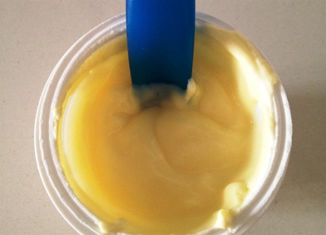 Zdrav jogurt ne vsebuje veliko sestavin. (foto: morguefile.com)