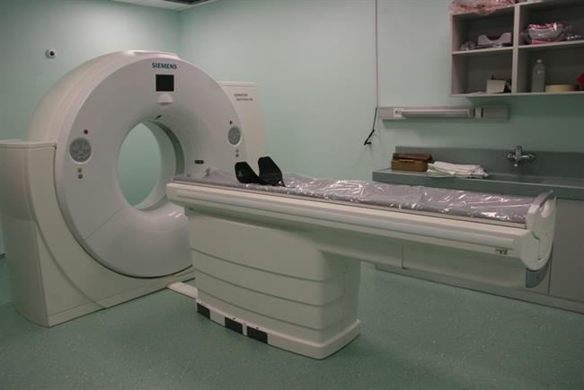 Nov CT aparat (foto: Onkološki inštitut)