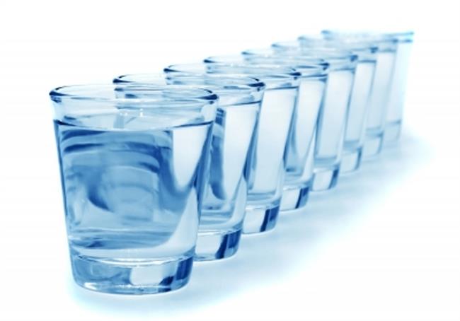 Voda je glavna sestavina celotnega telesa in bistvenega pomena za zdravje človeka. (foto: FreeDigitalPhotos.net)