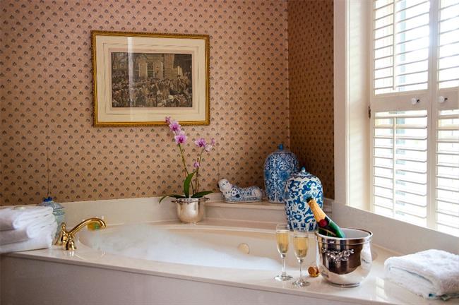 V čisti in sijoči kopalnici boste bolj uživali! (foto: www.sxc.hu)