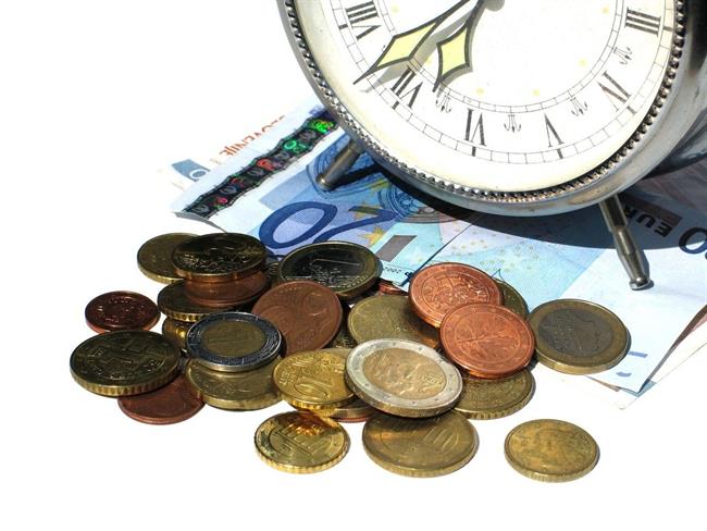Najnižja pokojninska osnova znaša 775,10 evra za pokojnine, uveljavljene v tem letu. (foto: freeimages.com)