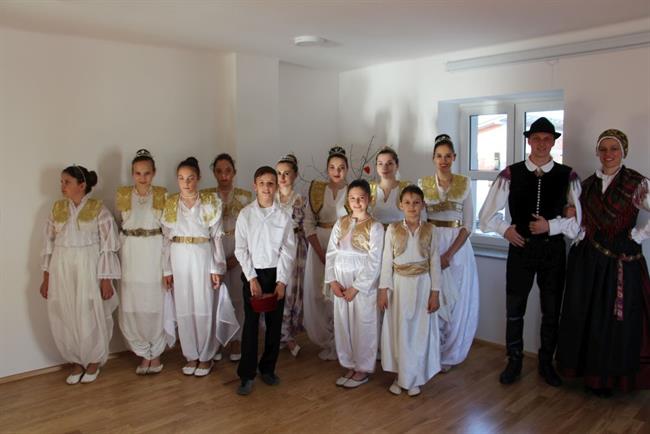 Ko se srečata črnogorska in slovenska kultura (foto: Ines Zabret)