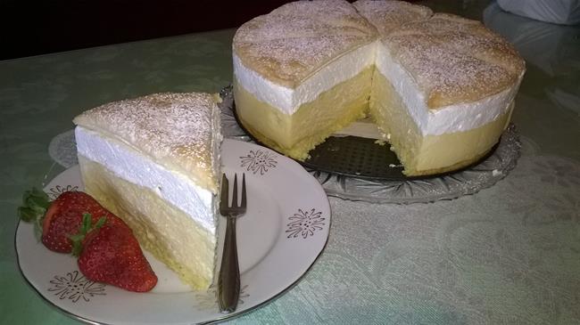 Torta kremšnita (foto: Jožica Ostrožnik)