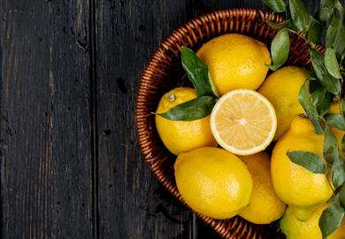 Zakaj je zdravilna zamrznjena limona?