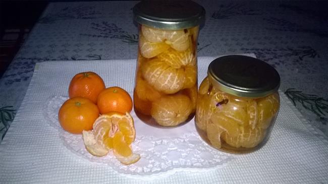 Iz Jožičine kuhinje: Klementine v sirupu