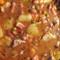 Recept: Fižolova mineštra s svinjskim mesom pripravljena v pečici